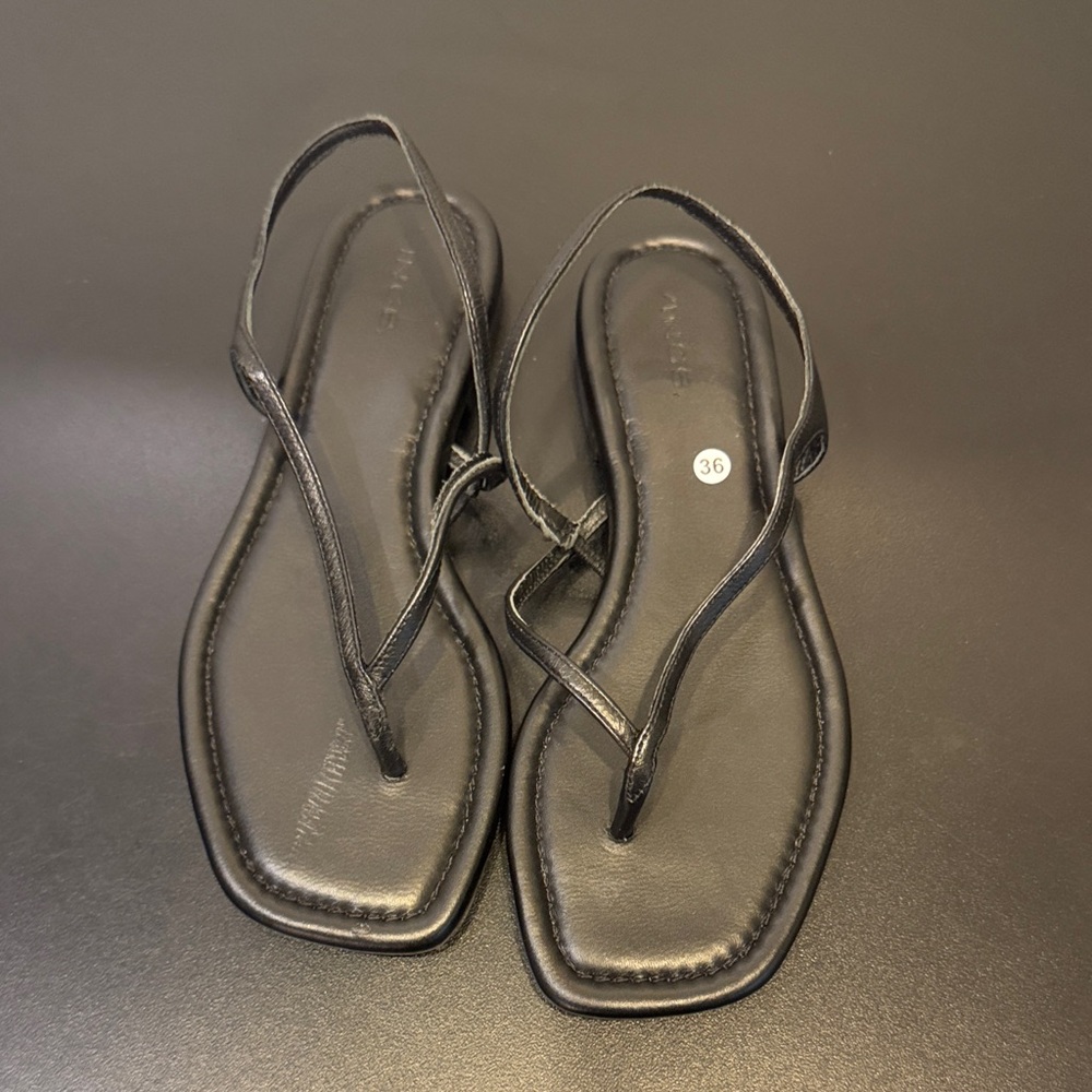 Vince Black Women's Sandals size 36 or 5.5